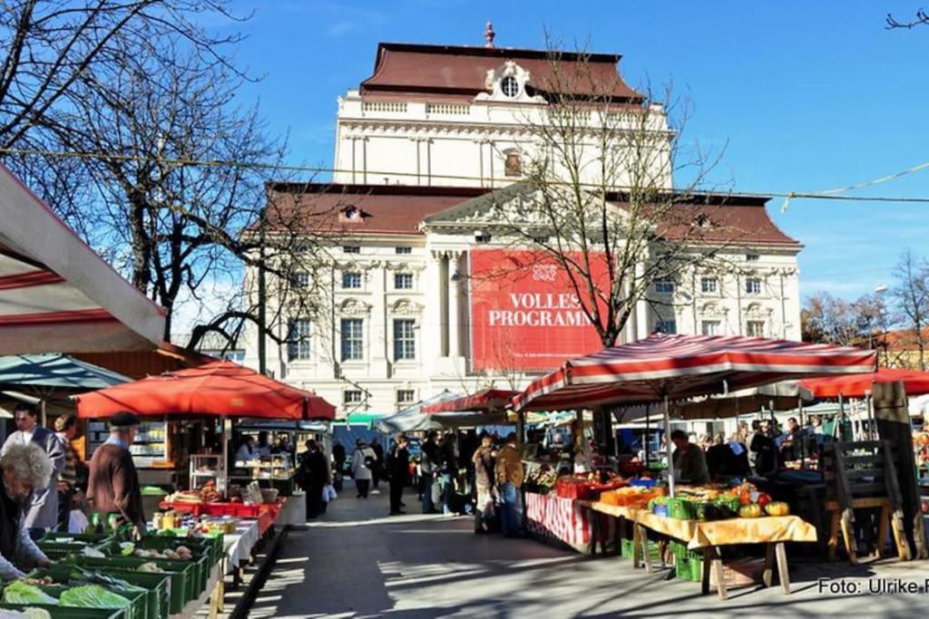 Retrowohnung Im Herzen Von 格拉茨 外观 照片